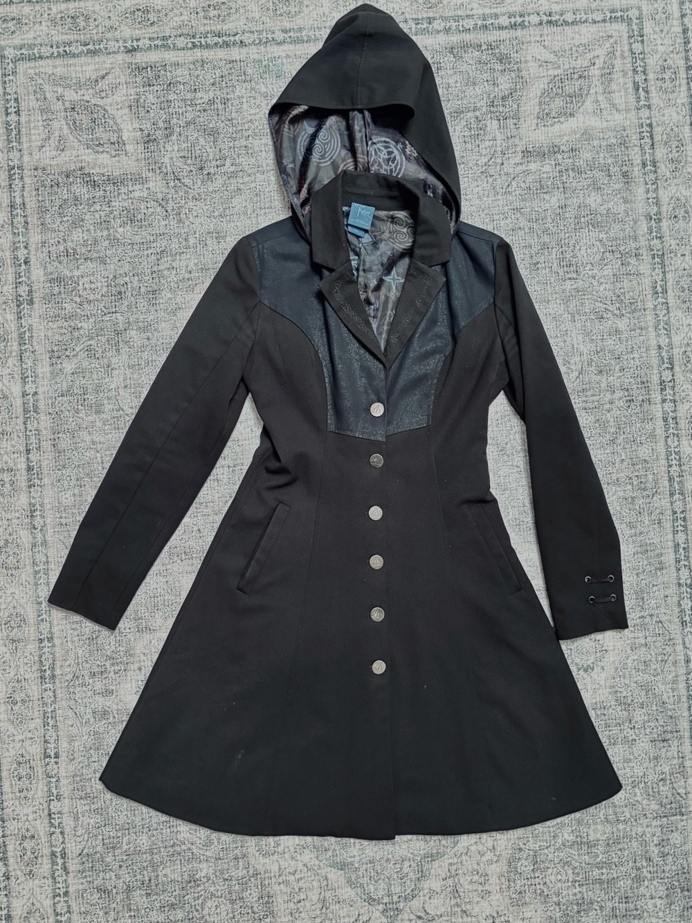 Hot Topic Harry Potter Black Hooded Button-Front Trench Coat/Cloak size Small